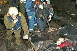 _39829771_explosion_ap_300x200