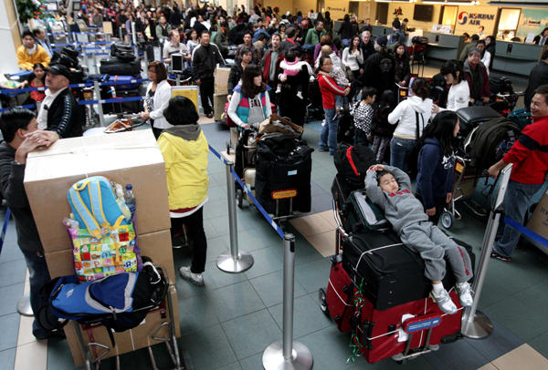 1228-attack-911-airport-line_full_600